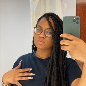 Meet your Posher, Destiny